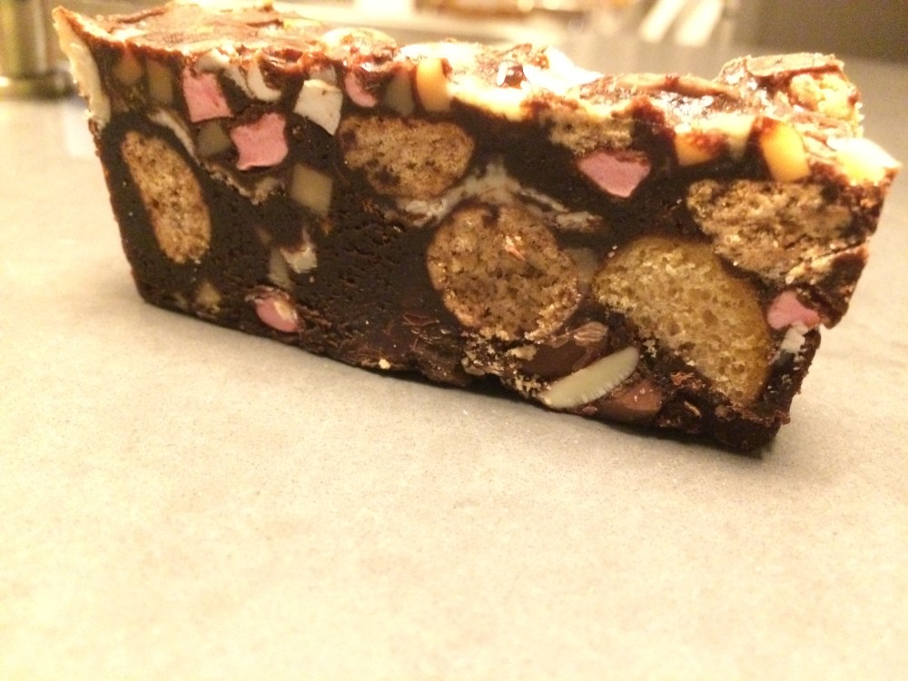 4EB880F4-69B3-40CF-A715-4A1E9A7977B8